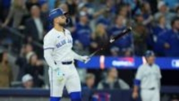 ビシェットが大谷翔平から先制3ラン　特大弾で確信歩き　ブルージェイズ32年ぶりの頂点へ球場熱気高まる