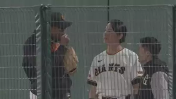 「どのキャッチャーでもやってること」巨人・小林誠司　ブルペンでライデルと会話した内容とは