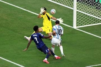 【W杯】延長死闘、勝ちきったアルゼンチン 、メッシ8戦連続、通算20得点のスーパーゴールで先制もカーボベルデの奮闘に2度追いつかれる…　それでもセットプレーから得点しベスト16
