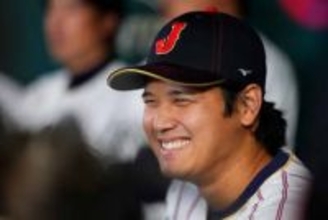 【WBC】大谷翔平と菊池雄星が熱いハグ　特大同点ソロで花巻東・先輩の黒星責任消す