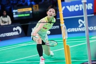 【バドミントン】宮崎友花が途中棄権で準々決勝敗退　山口茜と奥原希望がベスト4進出〈デンマークオープン〉