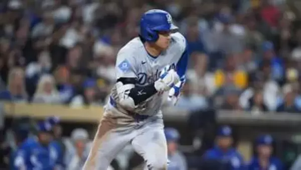 大谷翔平のヘルメットを脱ぎ飛ばしながら激走ツーベースヒット　4戦連続複数安打を記録　好機演出も後続が倒れ勝ち越しならず