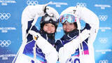 「2人そろって「楽しかった」　藤木日菜&中尾春香の同学年対決後は“ハートマーク”　大舞台での対戦に笑顔はじける【スキー女子デュアルモーグル】」の画像1