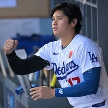 大谷翔平のハッスルプレーにロバーツ監督「あれがイニングの流れを作った」と称賛　その回に得点重ねドジャースが逆転勝利