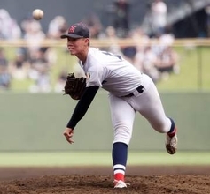 【高校野球】横浜が4回戦でライバル東海大相模を圧倒　指揮官も「相当プレッシャーを感じていたと思う」と話す2年生左腕が力投