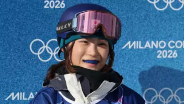 16歳清水さら「本当に良かった～」逆境はねのけ予選2位で決勝進出「“新しい技”も習得してきているので見て欲しい」【スノボー・女子ハーフパイプ】