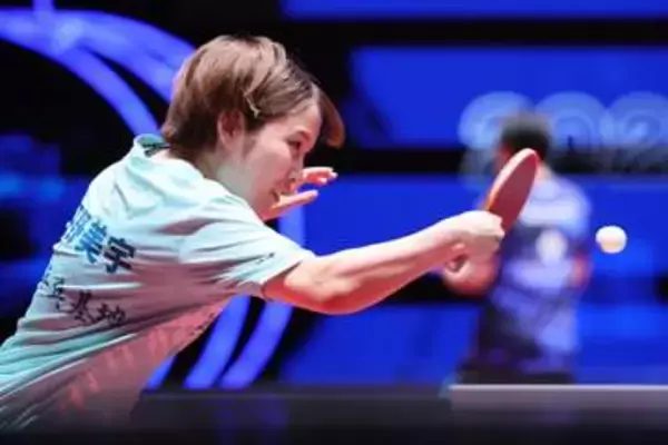 【平野美宇】2週連続ダブルス優勝の喜び報告　ペア木原美悠との笑顔ツーショット　「次はアスタナ」と次戦への意気込みも