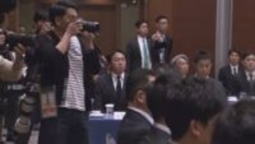 巨人がスタッフ会議を開催　編成本部参与となった長野久義さんも参加