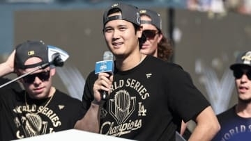 ドジャース優勝祝賀会で大谷翔平も英語スピーチ「来年またリングを取る」3連覇に意欲