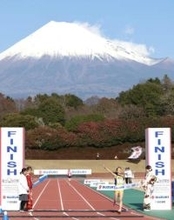 目標は『2年連続2冠』城西大学・女子駅伝部が佐藤信之新監督の就任を発表　亜細亜大学で10年指揮　3月末で前任の赤羽監督が退任