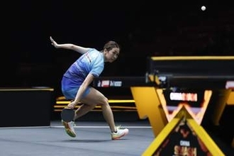 【卓球】佐藤瞳が世界2位の王曼昱との決戦へ　鉄壁カットプレーで今年は格上の中国選手を次々撃破　日本勢女子初の快挙なるか＜WTTチャイナスマッシュ＞