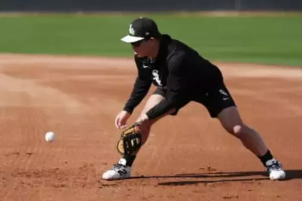 村上宗隆の起用は…ホワイトソックス監督が明言「基本は一塁」　WBCに向けての準備にも配慮の姿勢見せる