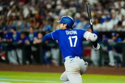 【ドジャース】幸先よく2点を先制　大谷翔平が6試合連続安打となる2塁打→3番フリーマンが打った瞬間確信の完璧9号弾