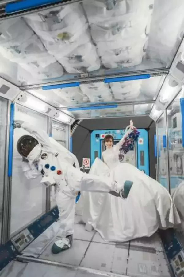 フリーアナで宇宙キャスター・榎本麗美、結婚を報告　相手は「宇宙業界に携わる方」　宇宙へのこだわり詰まった発表