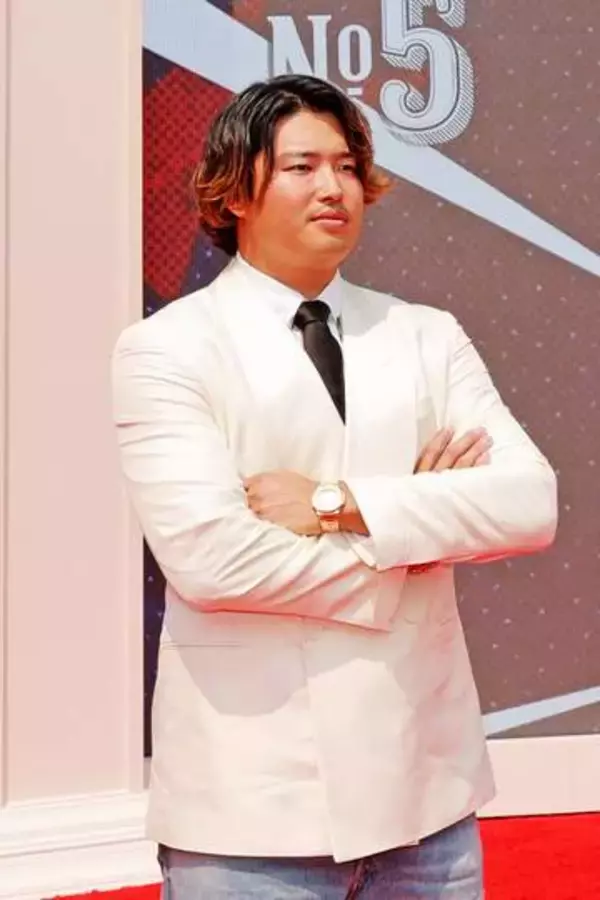 【村上宗隆】レッドカーペットで見せた堂々たるプライド　現地メディアの“アンダードッグ”質問に「気にしない」と切り返し「うるせぇって思っています」