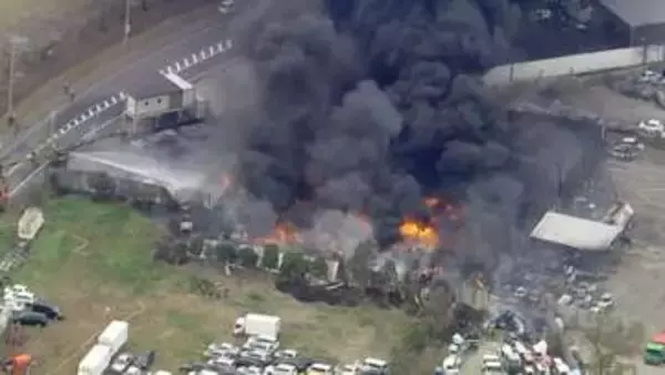 “ヤード”の規制強化へ　廃棄物処理法の改正案を閣議決定　相次ぐ火災や騒音問題などを受け“許可制”を導入へ-環境省