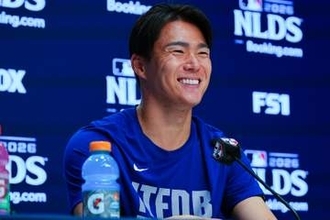 「投げ勝った気持ちは全然ない」山本由伸が圧巻10Kで勝利貢献　サイ・ヤング賞相手左腕と試合前に交流「すごくありがたい」