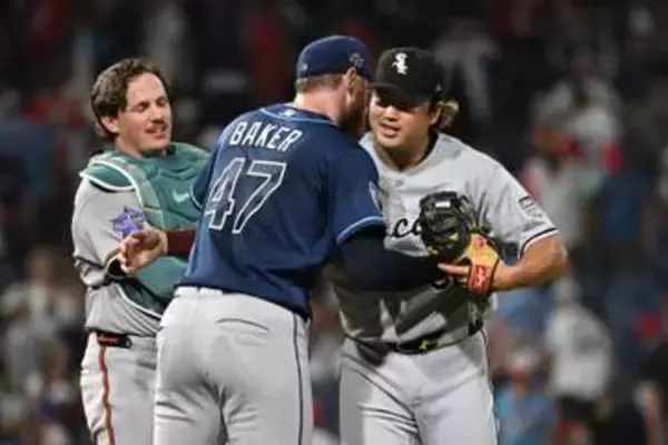 【MLB】4歳の少女が村上宗隆と対面し明るい笑顔に　球宴では小児がん支援賛同を表明しプレー　ベルトに輝くゴールドリボンと“村上宗隆”の刺繍