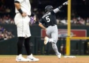 【村上宗隆】またも飛び出た“どや顔”豪快弾　ライトスタンド中段に突き刺さる4戦連発の9号ソロ　本塁打数はジャッジに並び両リーグ通じ2位タイ