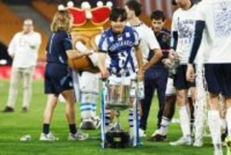 久保建英「大事な試合は負け続けてきたので」　初タイトルに喜びをかみしめる　W杯には「本番でいいプレーができたら」