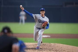 【大谷翔平】二刀流出場　先頭打者8号＆3点目のホームインで自ら援護　投げては5回まで無失点　満塁の危機もタティスJr.を併殺でしのぎ“雄たけび”