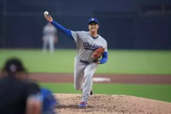 【大谷翔平】二刀流出場　先頭打者8号＆3点目のホームインで自ら援護　投げては5回まで無失点　満塁の危機もタティスJr.を併殺でしのぎ“雄たけび”
