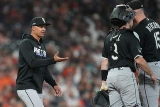 【MLB】先勝したホワイトソックス　ベナブル監督が4回の異例チャレンジ言及「アルトゥーベが最初に芝生の上にいた」　「積極的に攻めていこうと決めていた」