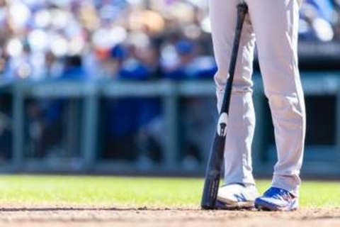 複雑な工程で作られていく大谷翔平のバット　自らも現場で真剣なまなざし…握り確かめ、デザイン吟味　限定1000本、試合仕様モデルの製作動画を公開