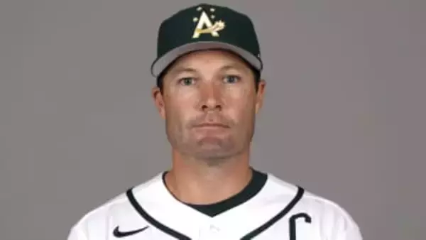 「レッツゴー、ジョージ！」で一躍SNSで有名に　WBC豪代表のケネリー「（娘のフローレンスは）ちょっとおしゃまさんになりました」と笑顔