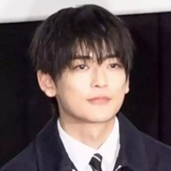 サッカー未経験・高橋文哉「パスがまっすぐできなかった」　元日本代表・松井大輔と練習