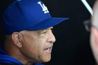 大谷翔平の登板判断はあすの状態を確認して　ロバーツ監督「ひざをもう1日休ませたかった」　登板予定2日前のブルペンは入らず