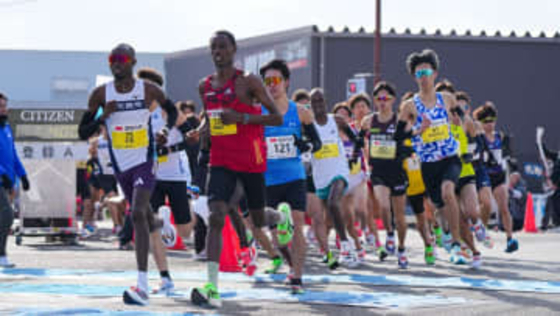 【ハーフマラソン】東京国際大・エティーリがハーフマラソン学生新　日本学生ハーフは中大・佐藤が制す