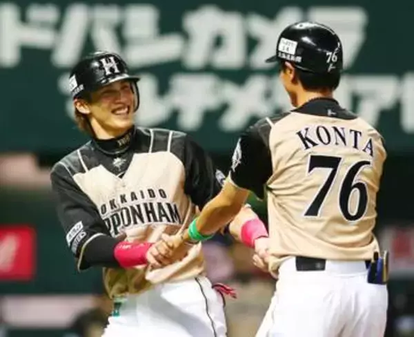 陽岱鋼の引退会見に稲葉篤紀さんがサプライズ登場　球団公式Xでは本人がメッセージ「全力で最後まで」　今季限りで現役に幕