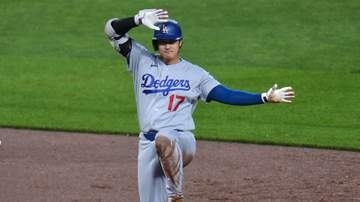 「流れを引き寄せてくれた」ロバーツ監督も大谷翔平の一打を称賛　ドジャースが7回一挙10得点で快勝