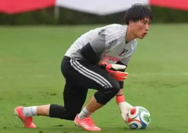 【サッカー】広島のGK大迫敬介がチームに再合流　日本代表として戦ったW杯後の7月末に海外クラブへの移籍準備で一時チームを離脱