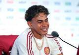 「【サッカーW杯】スペイン代表　19歳になったヤマル「みんなとてもワクワクしている」フランスとの準決勝に臨む」の画像1