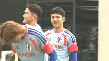【日本代表】遠藤航がグラウンドに初登場も全体練習には参加せず　チームはスローインからの攻撃確認