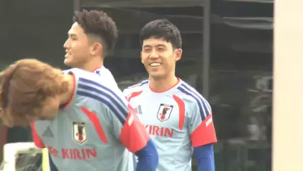 【日本代表】遠藤航がグラウンドに初登場も全体練習には参加せず　チームはスローインからの攻撃確認