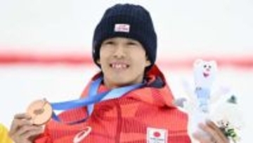 堀島行真が銅の悔しさの中で見せた笑顔の理由「メダルがあるないで大きな違いは感じている」【男子モーグル】