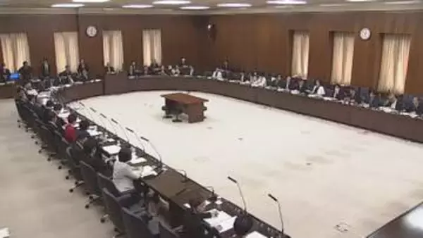 参院・今国会初の憲法審査会　高市首相「時は来た」に野党反発