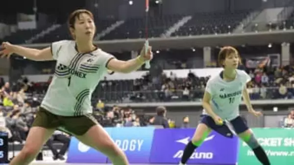 【バドミントン】志田＆五十嵐に敗れた櫻本＆廣田ペアは涙止まらずタオルに顔をうずめるも表彰台では笑顔