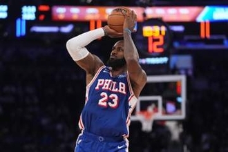 【NBA】24年目レブロン新天地デビュー戦　9リバウンド7アシスト「ディフェンス面で非常によいプレーができた」　チームの躍動に誇り「優秀なシューターはそろっている」