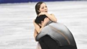 涙のりくりゅう木原龍一へ三浦璃来が贈ったもの「元気を出して欲しいなと思って」即席アイテムで前を向きペア初の金メダル