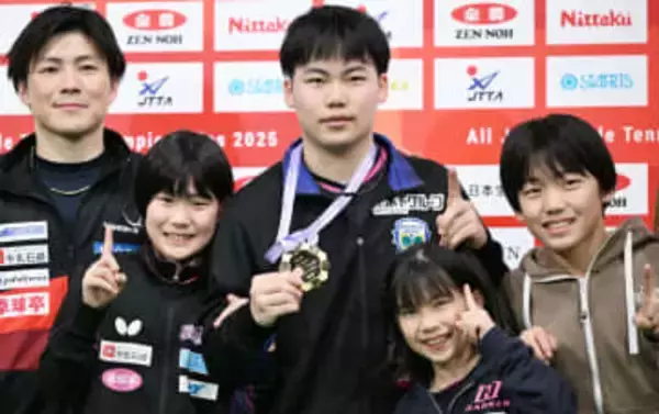 【卓球】2連覇狙う松島輝空　兄弟と共に全日本に挑む「自分も負けてられないなという気持ち」妹・美空＆弟・翔空と試合前談笑