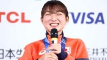 坂本花織は「前回は奇跡」だからこそ今回は実力で狙ったメダル　偉業成し遂げ、悔し涙のワケ「自分自身で知らず知らず…」