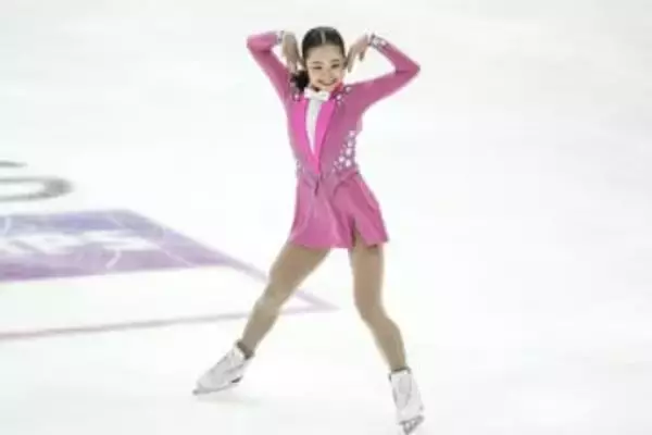 島田麻央の演技に「氷に魔法がかかった！」と国際スケート連盟が絶賛　前人未到のジュニア4連覇なるか【フィギュア】