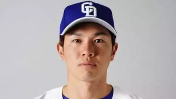 【中日】福永裕基が負傷交代　担架で運ばれる　ファウルフライで転倒しカメラマン席に飛び込む