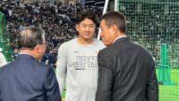 【きょうの1シーン】原辰徳＆菅野智之がドームでがっちり握手