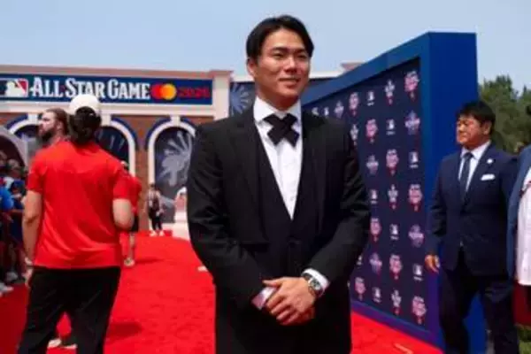 MLB史上どの打者と対戦したい？　山本由伸は大谷翔平を希望　勝つのはどっち？の問いには「ショウヘイ」と即答し笑いの渦