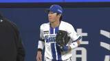 「【DeNA】ライト・度会隆輝が好返球のファインプレー　巨人・皆川を3塁で刺しピンチの拡大阻止」の画像1